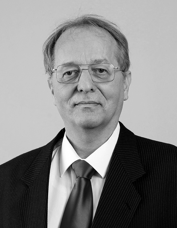 Das Bild zeigt den verstorbenen Aufsichtsratssitzenden Dr. Winfried Holtermüller